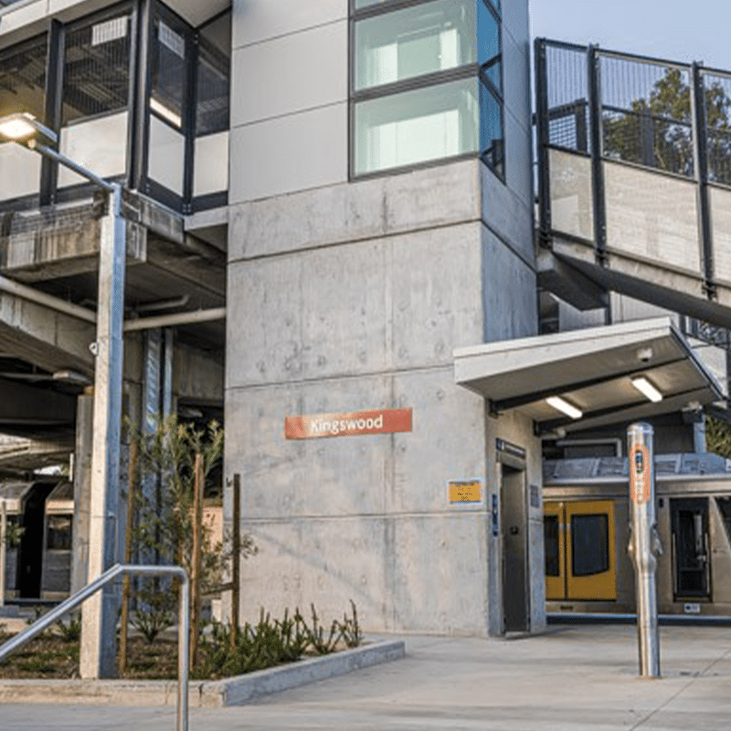 Kingswood Train Station